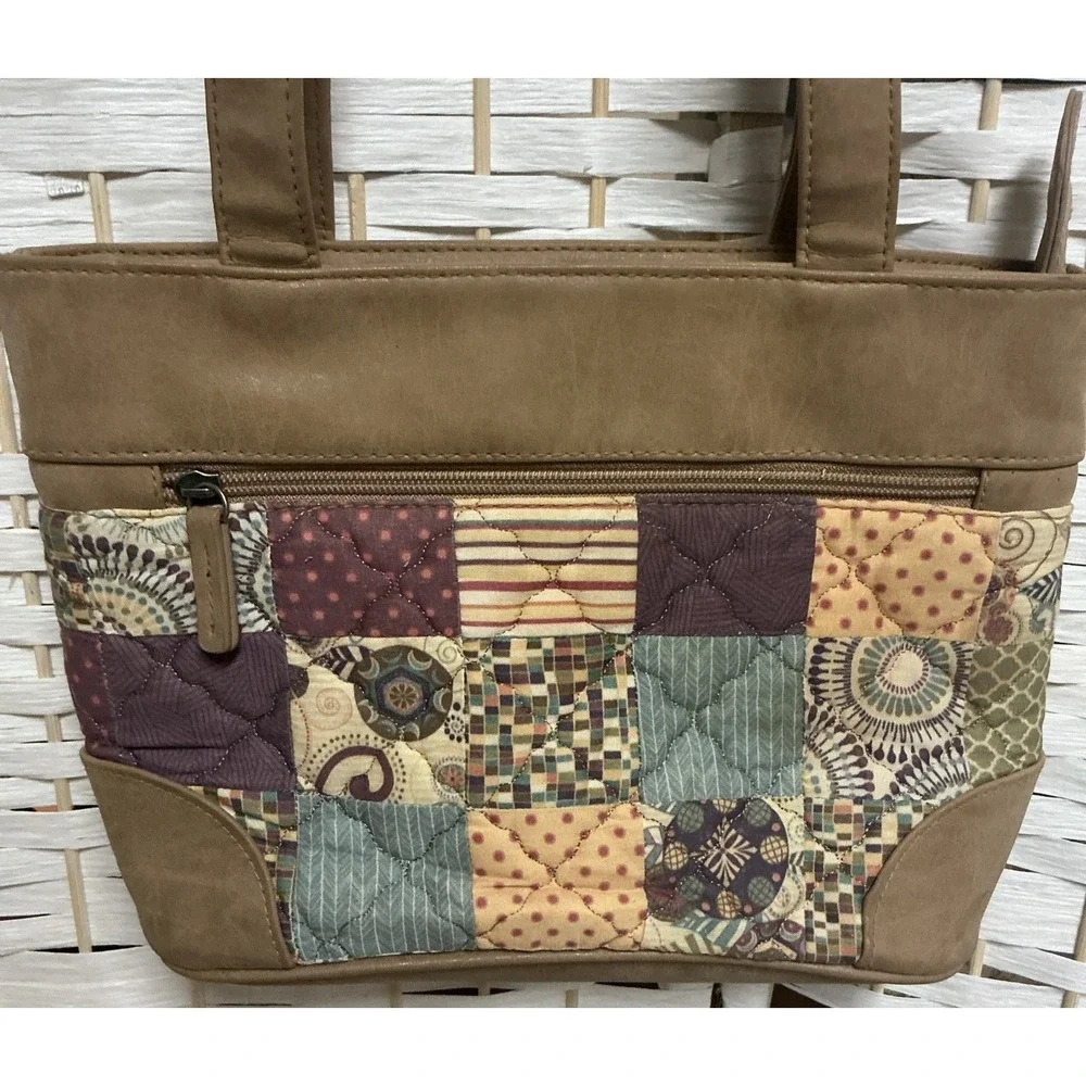 Donna Sharp Patchwork Quilted Satchel Tote Bag, Zip Closure, Lined, Pockets